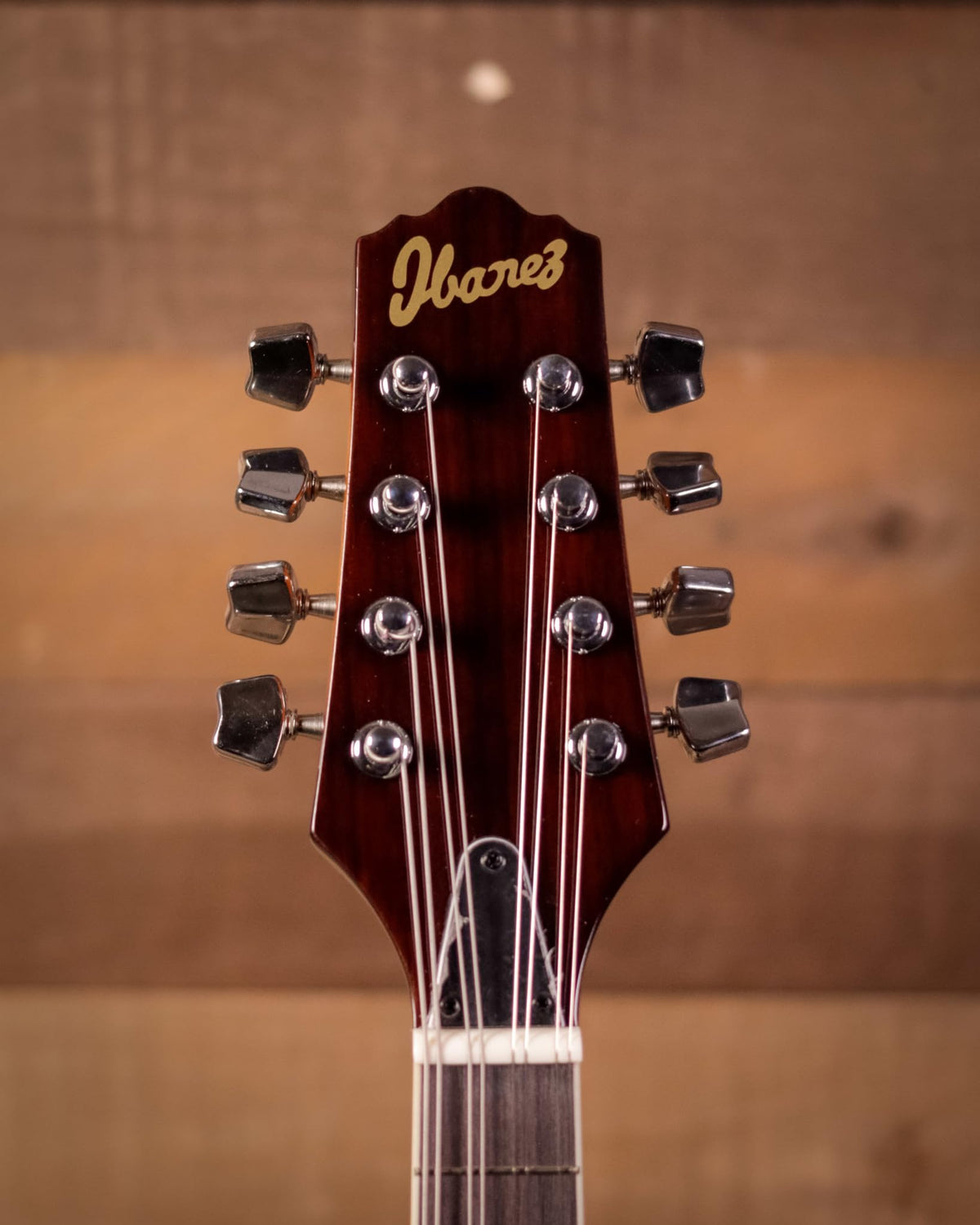 Brown Sunburst Acoustic-Electric Mandolin O1803