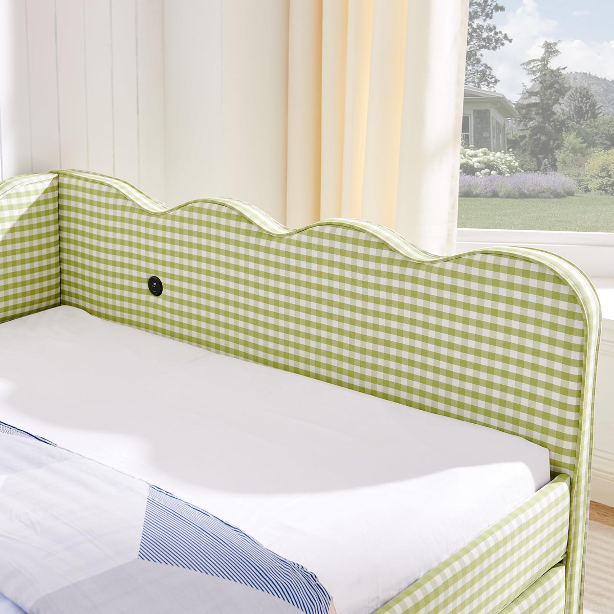 Green Gingham Full to King Upholstered Daybed with Trundle I227