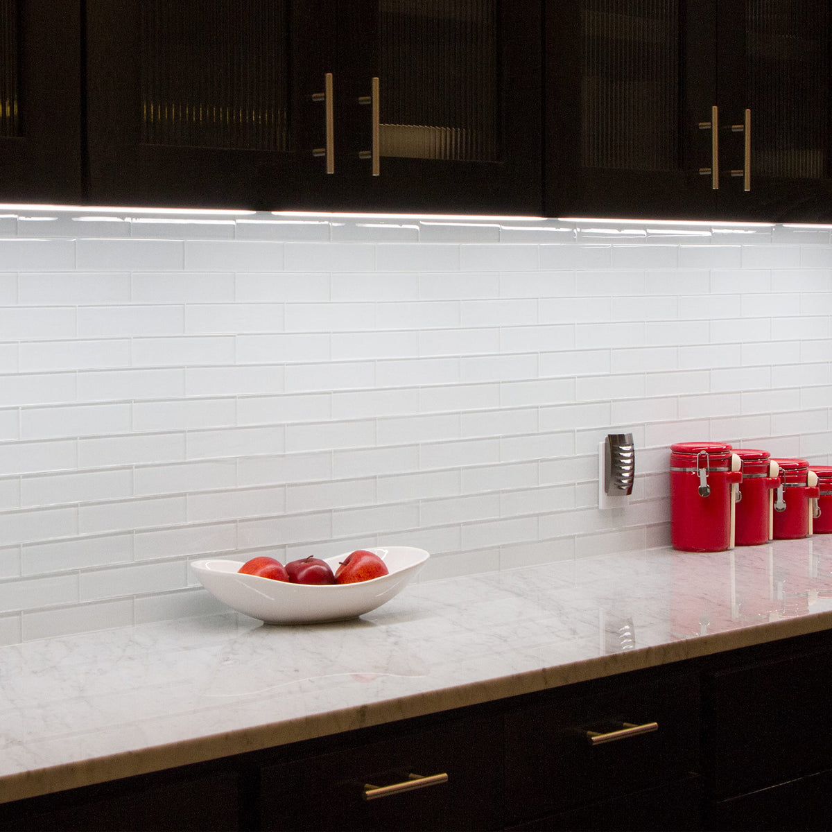 24 Inch Dimmable Under Cabinet Light W8615