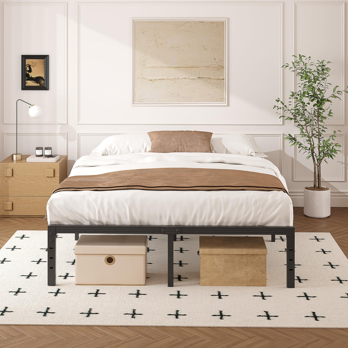 Queen Metal Platform Bed Frame T627049